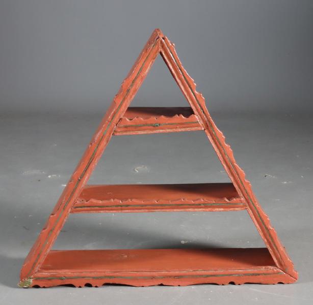 Trekantet hylle, 1800 t.