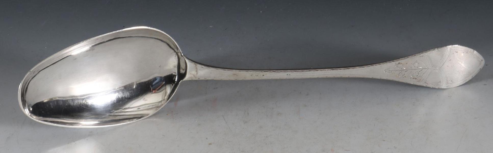 Stor empireskje i sølv, tidlig 1800 t.