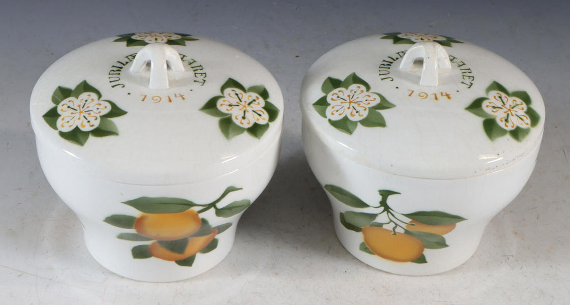 2 krukker i fajanse, 1914.