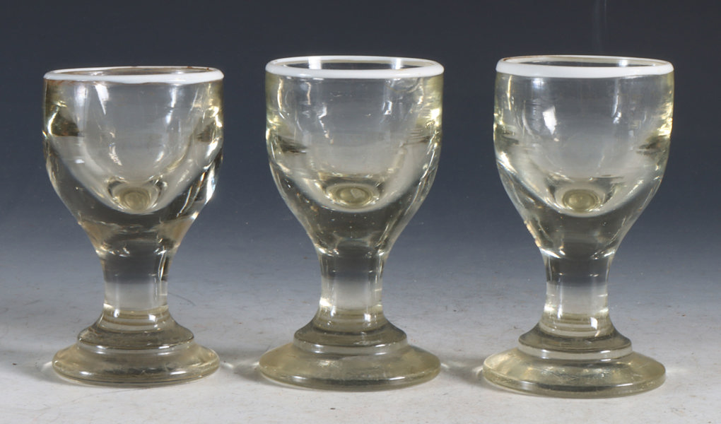 3 glass, 1800 t.