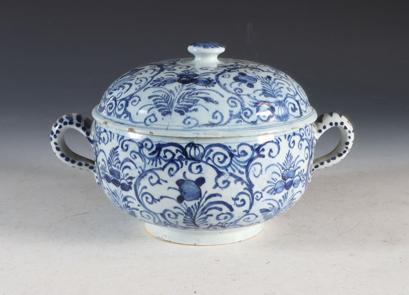 Terrin i fajanse, Holland 1700 t.