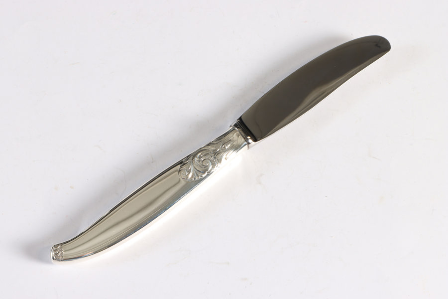 6 kniver, Telesølv.