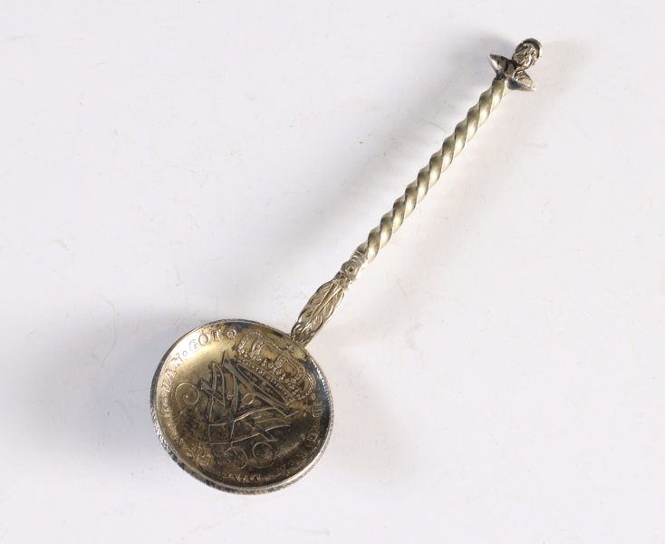 Skje i sølv, 4 mark 1725.