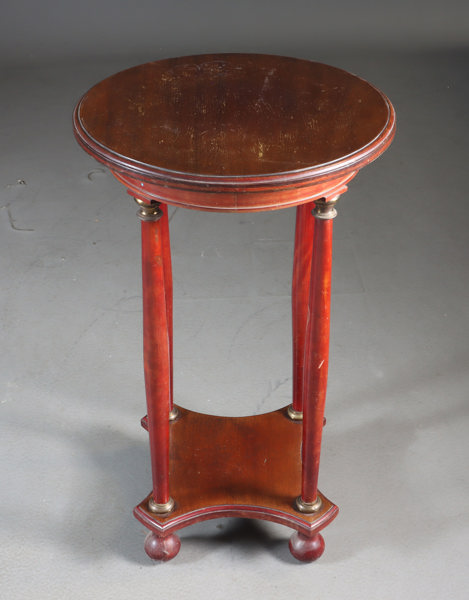 Søylebord, 18/1900 t.
