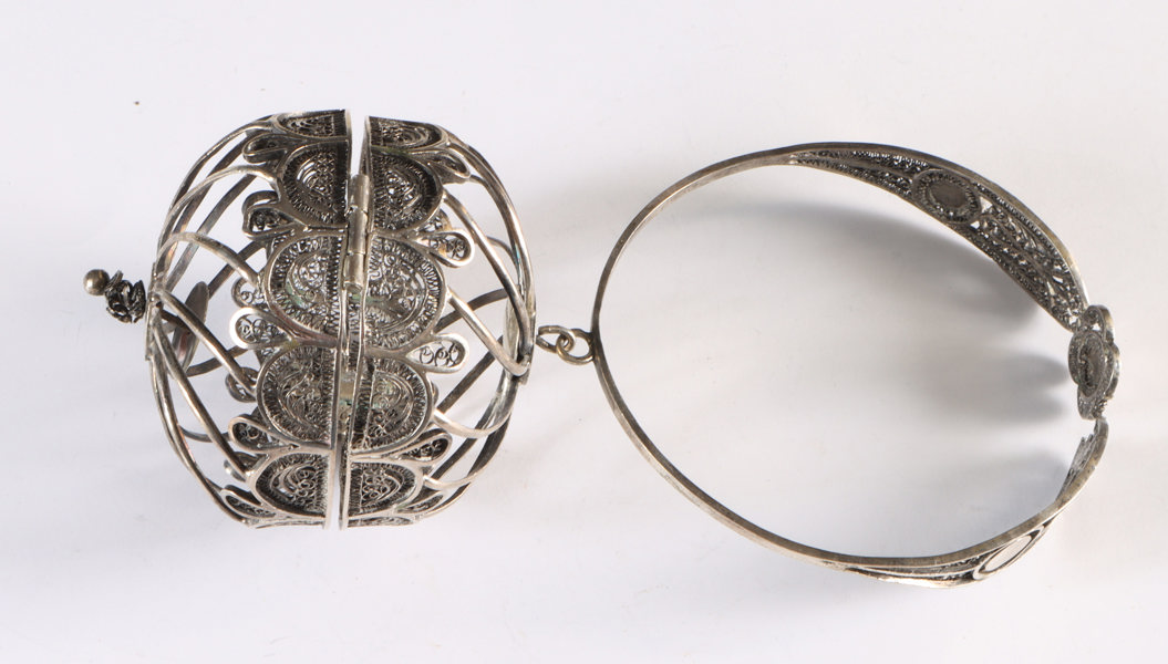 Nøsteholder i sølv, 18/1900 t.