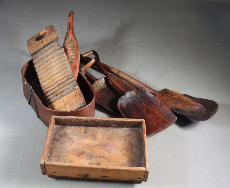 7 bondegjenstander, 1800 t.