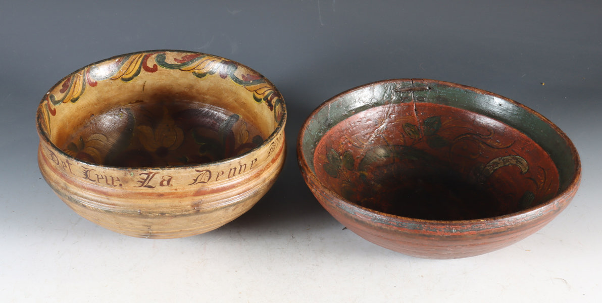 2 rosemalte ølboller, 17/1800 tallet.