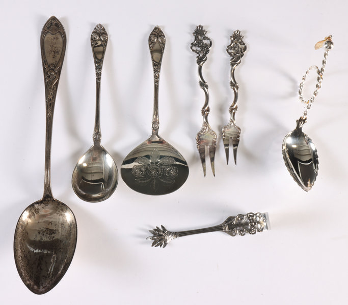 7 div. deler bestikk i sølv.