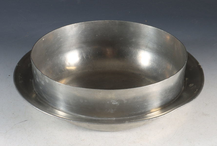 Karmfat i tinn, Ove Jensen Holm - Bergen 1770.