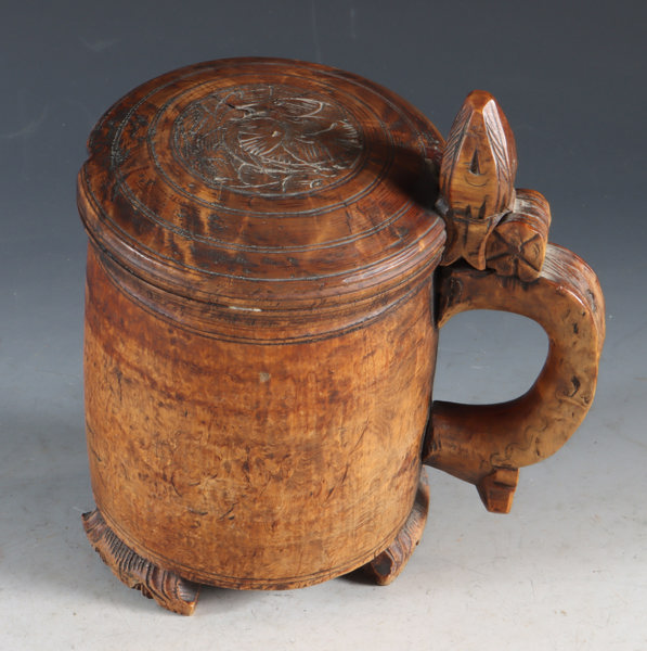 Drikkekanne i tre, 1800 t.