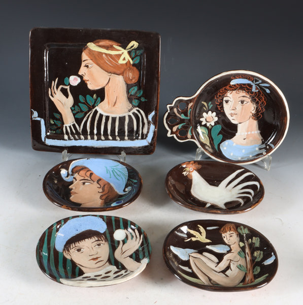 6 deler, keramikk. Scheel & Hvalstad.