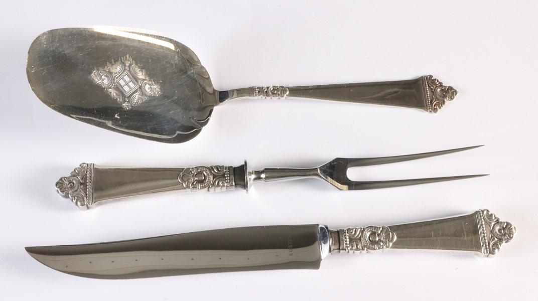 3 deler serveringsbestikk i sølv, Odel.