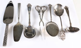 7 div. deler bestikk i sølv, ulike mønster.