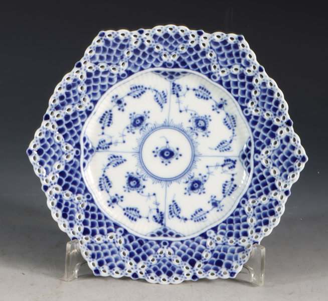 8 asjetter, Musselmalt, Kngl. Dansk.