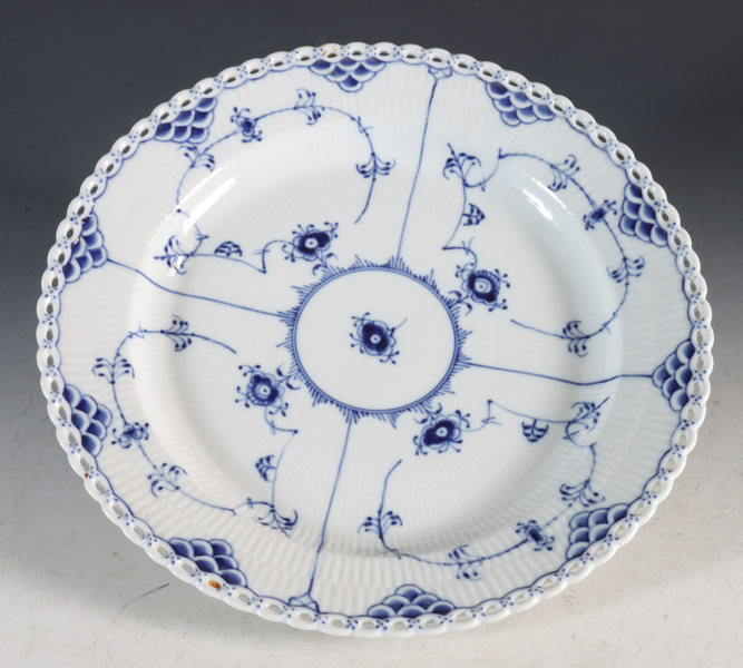 Rundt fat, Musselmalt Kngl. Dansk.