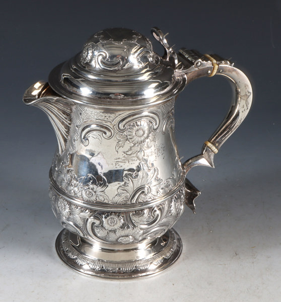 Kanne i sølv, England 1898.