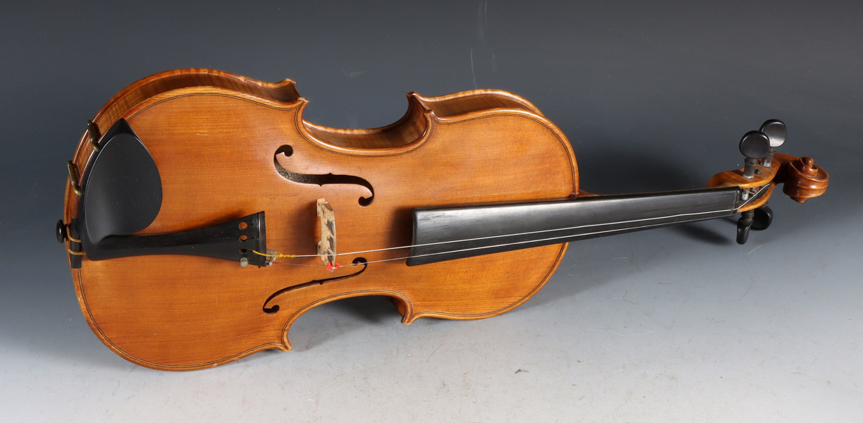 Fiolin, Olaf G. Helland 1924.