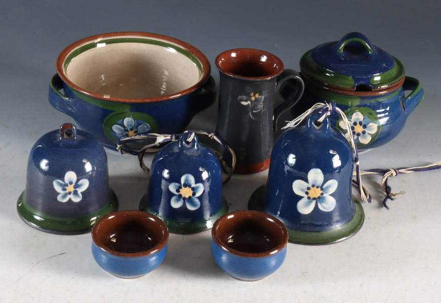 8 deler keramikk, Rolf Hansen.