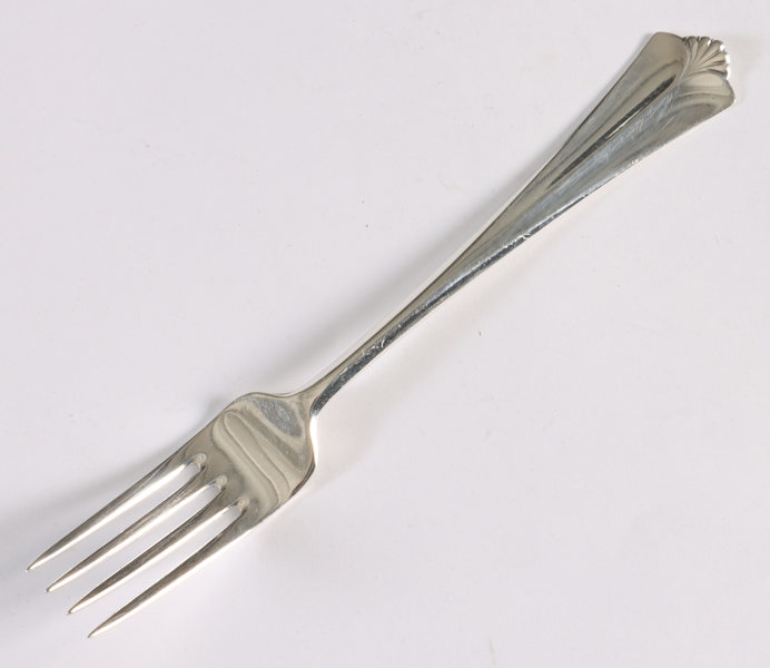 11 gafler i sølv, Rådhus med vifte.