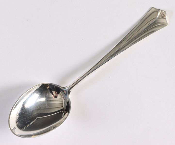 8 skjeer i sølv, Rådhus med vifte.