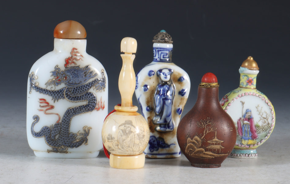 5 snusflasker, Kina.