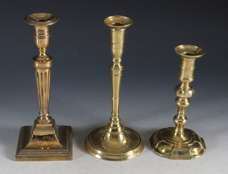 3 lysestaker i messing, 17/1800 t.