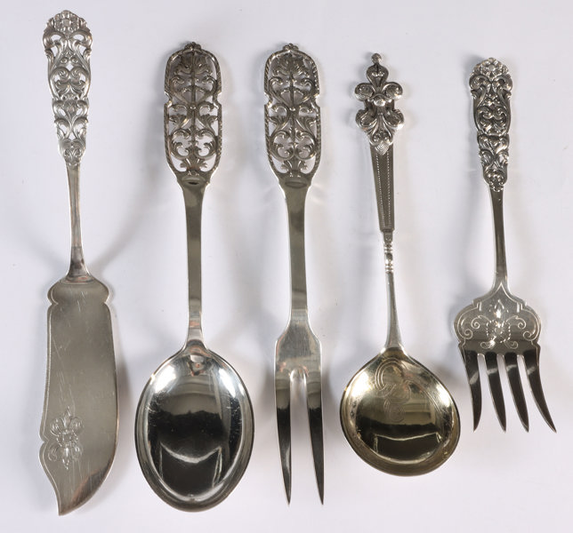 5 deler bestikk i sølv.