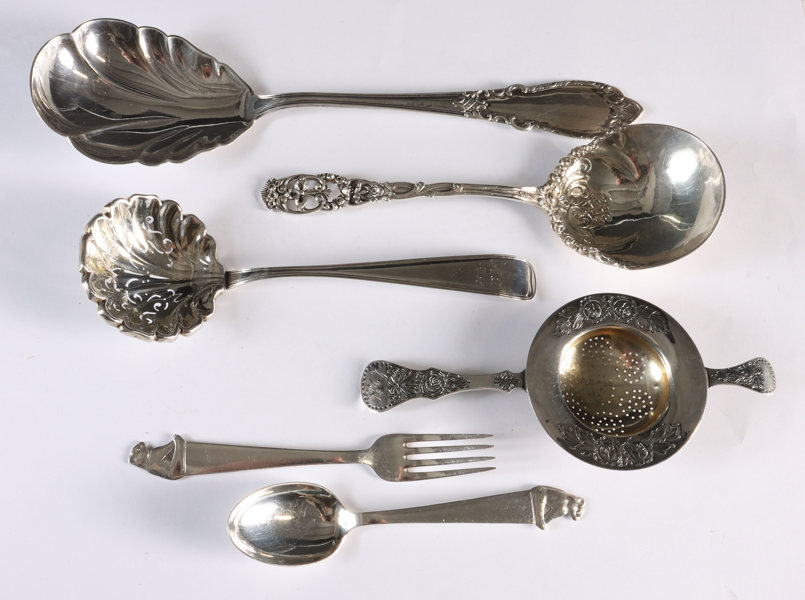 6 deler bestikk i sølv.