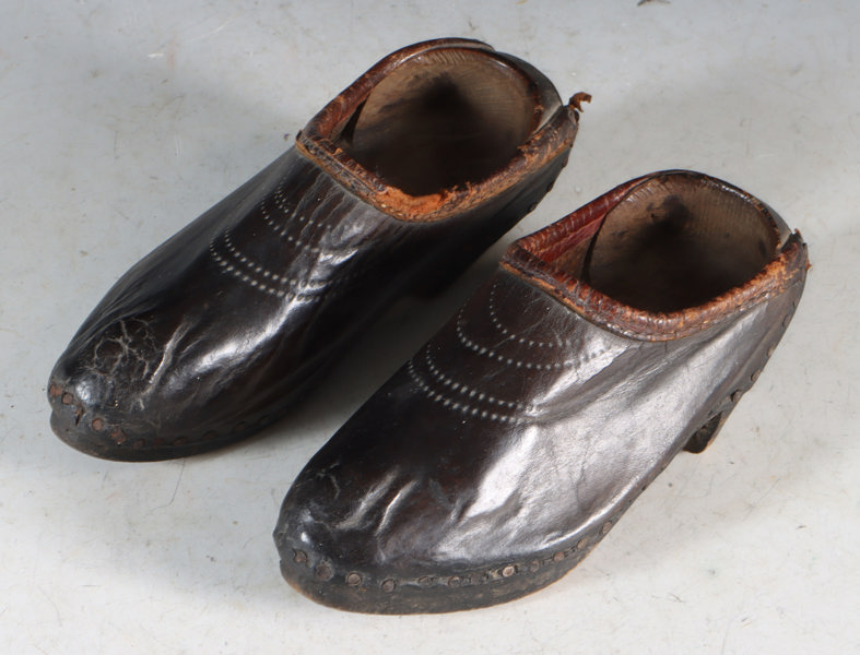 Et par barnesko, 1800 t.