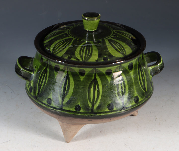 Terrin i keramikk, Rolf Hansen.