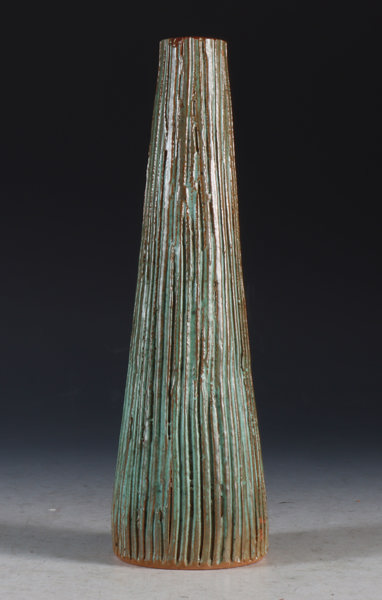 Vase i keramikk, Hegge.