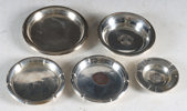 5 askebeger i sølv.