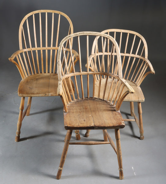 3 pinne/windsorstoler.