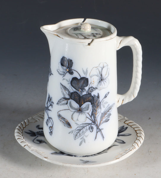 Kanne med underfat, Egersund.