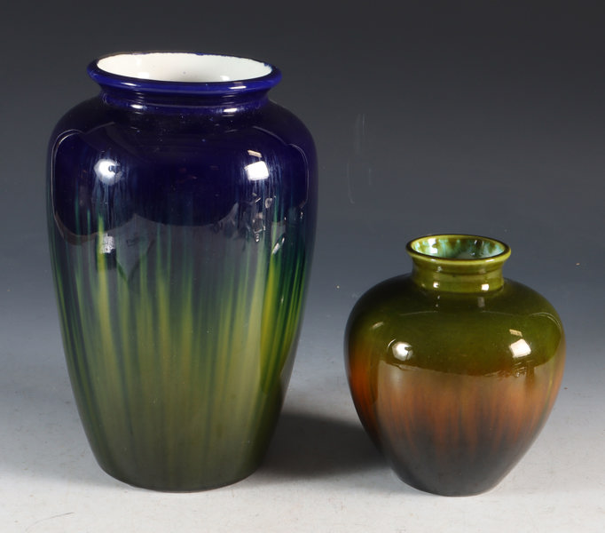 2 vaser, A. Ollestad. Egersund.