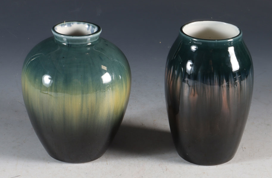 2 vaser, A. Ollestad. Egersund.