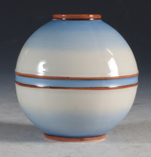 Liten kulevase, N. Gulbrandsen. PP