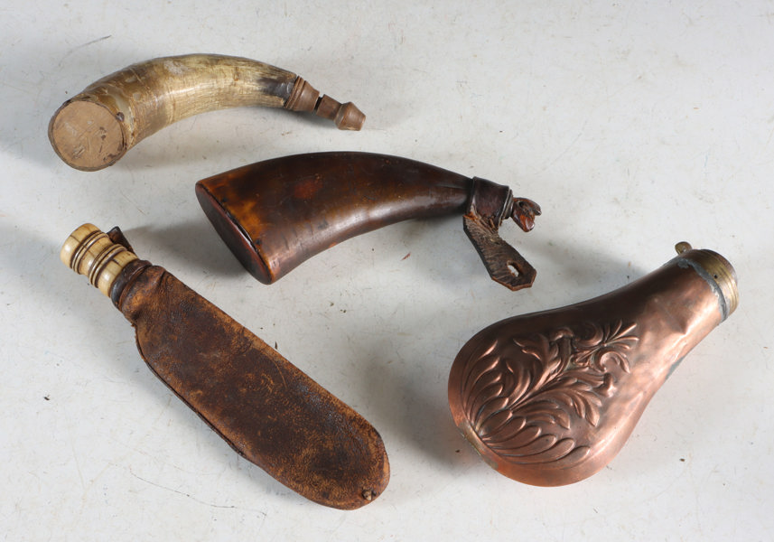 3 krutthorn og kulepung, 1800 t.