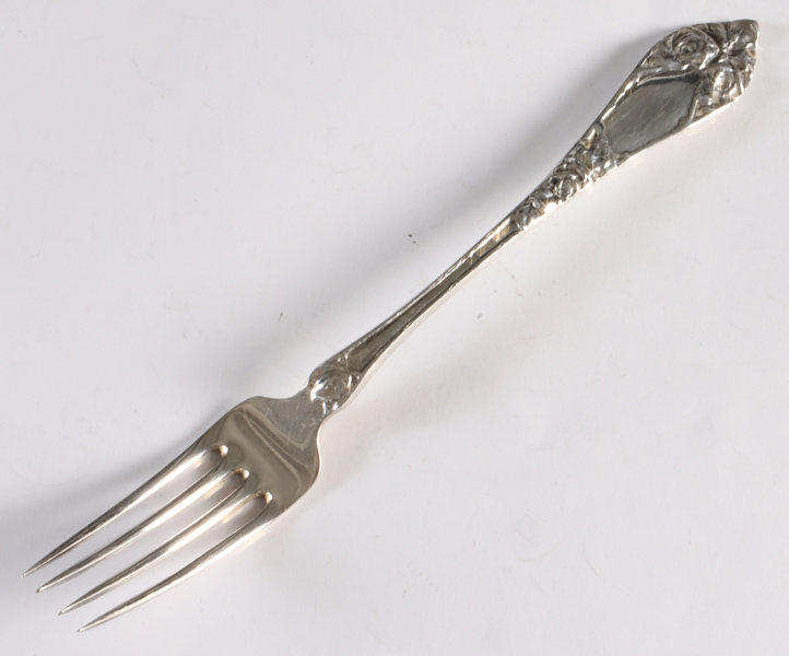 6 gafler i sølv, Opphøyet rose.