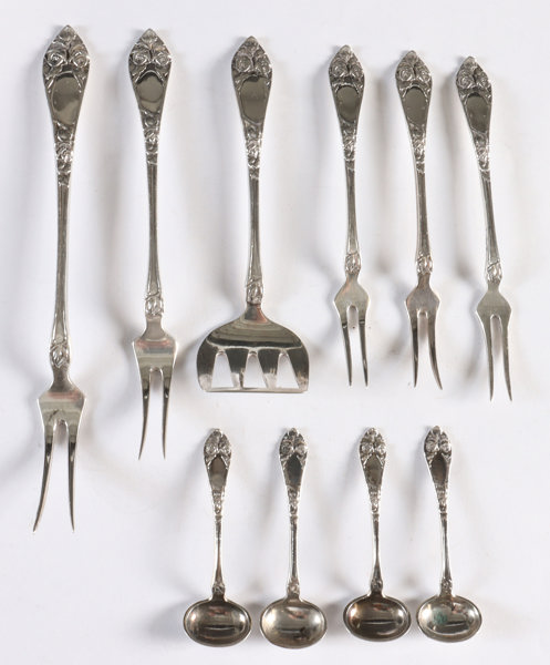 10 deler bestikk i sølv, Opphøyet Rose.