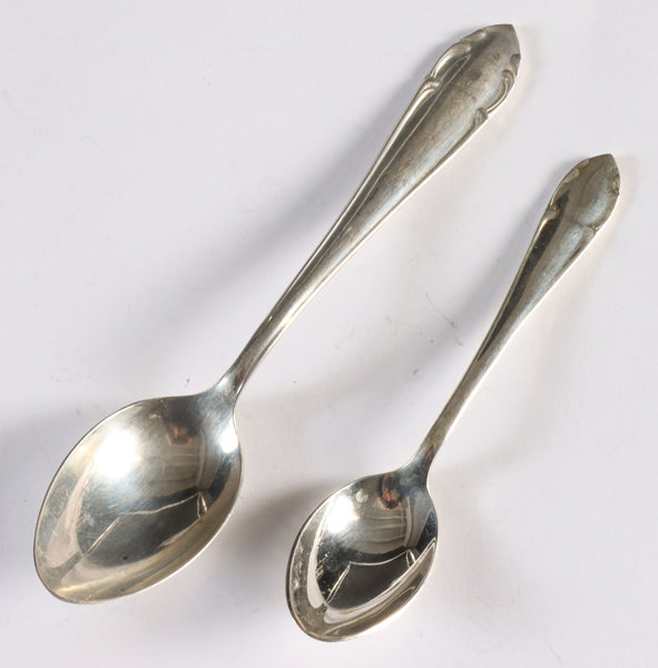 12+24 teskjeer i sølv, Mexico.