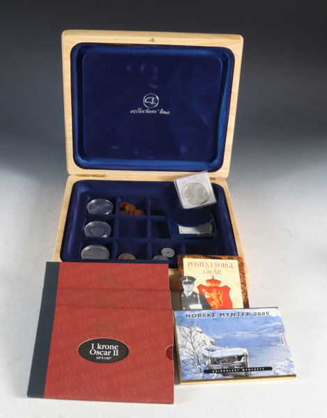 Liten samling mynter, bl.a. sølv.