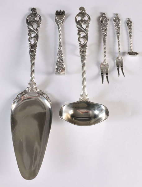 6 deler serveringsbestikk i sølv, Dobbel Rokokko.