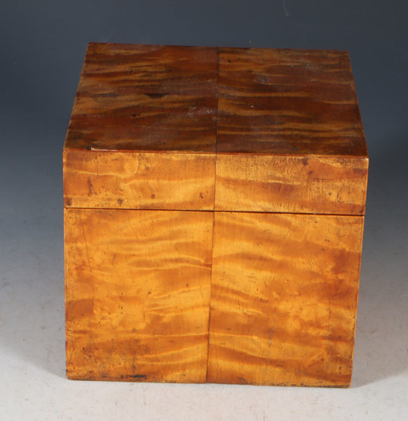 Boks i bjerk, 1800 t.