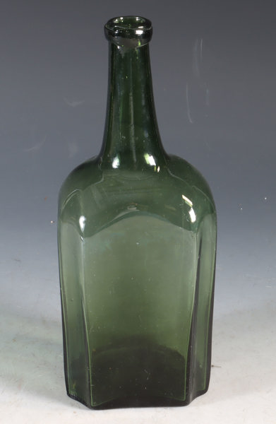 Flaske i grønt glass, 1700 t.