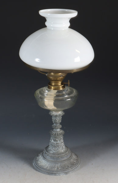 Parafinbordlampe.