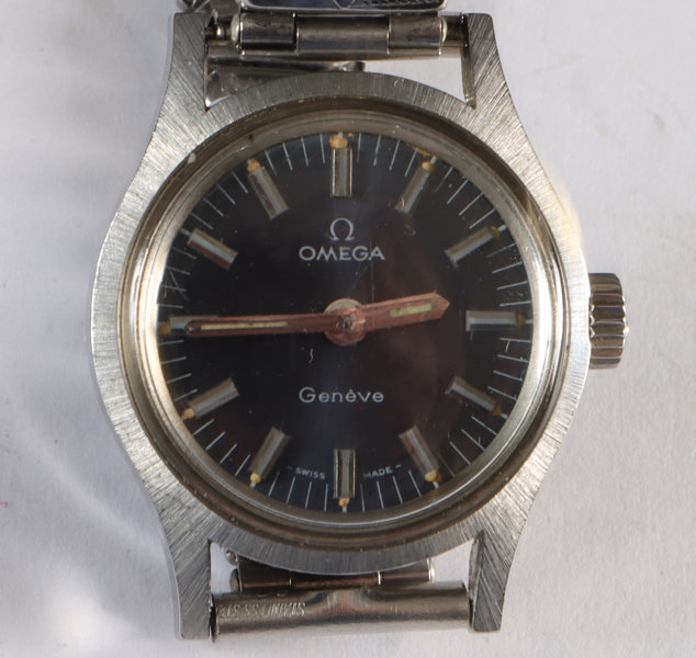 Damearmbåndsur, Omega.