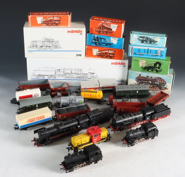 Samling modelltog og vogner. Märklin.