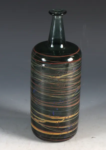 Vase i glass, Arne Jon Jutrem.