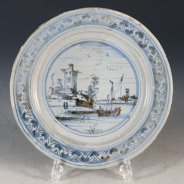 Platte dek. i blått, Delft 1630-50.